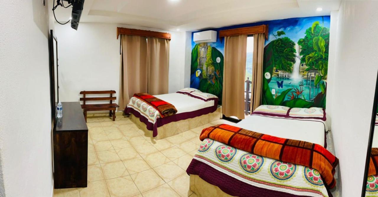 K&M Hotel Xilitla Eksteriør billede
